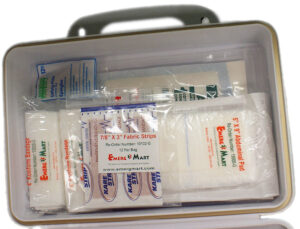 51469-K Ontario No 8 Deluxe First Aid Kit (Plastic)