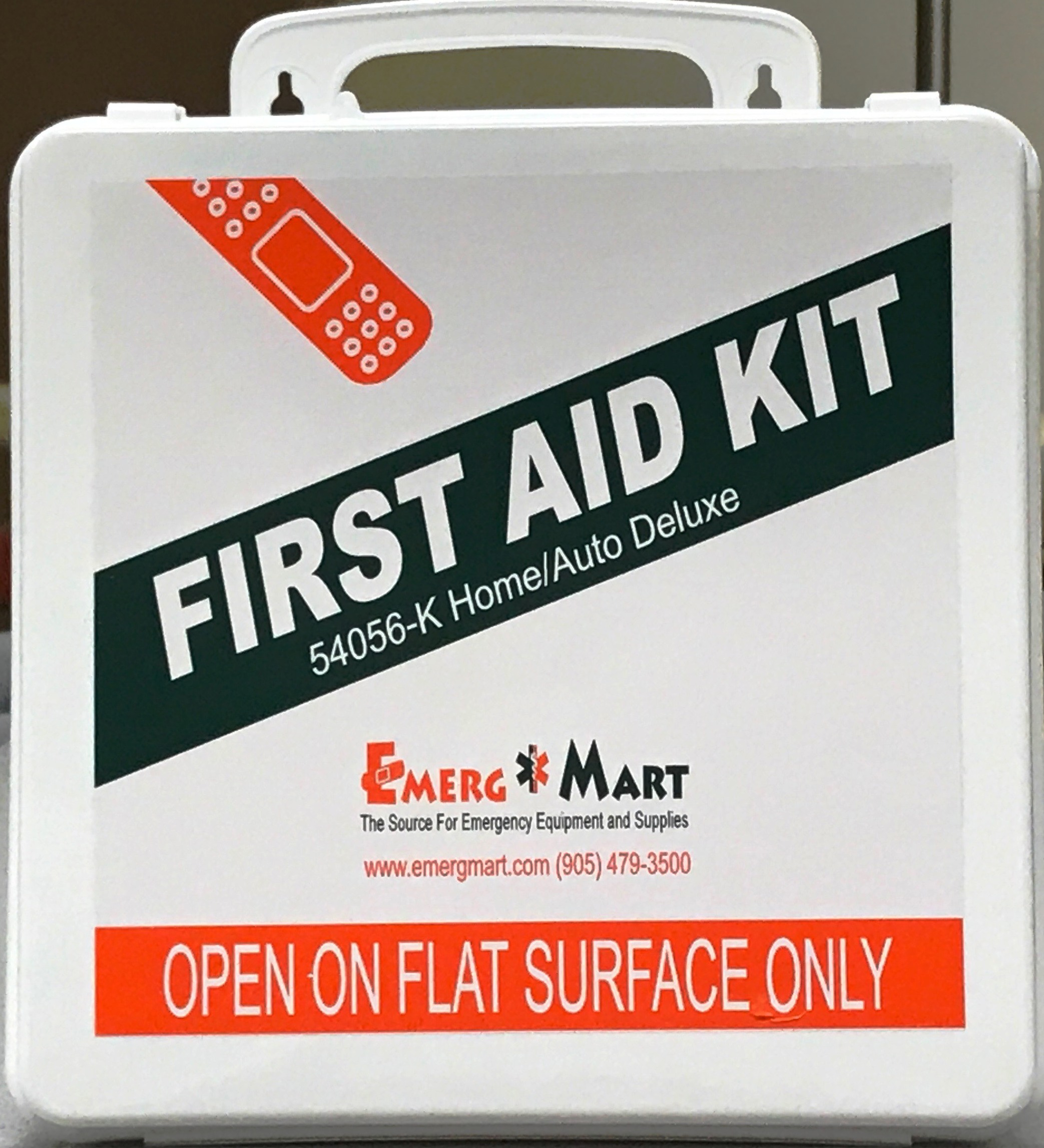 54056-K Deluxe Home / Auto First Aid Kit (Plastic)